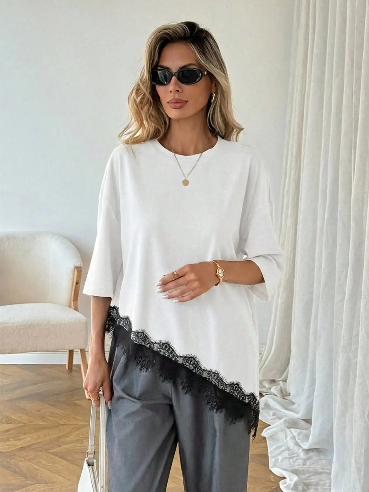 T-shirt Léonie — Léopard, Volants et Dentelle