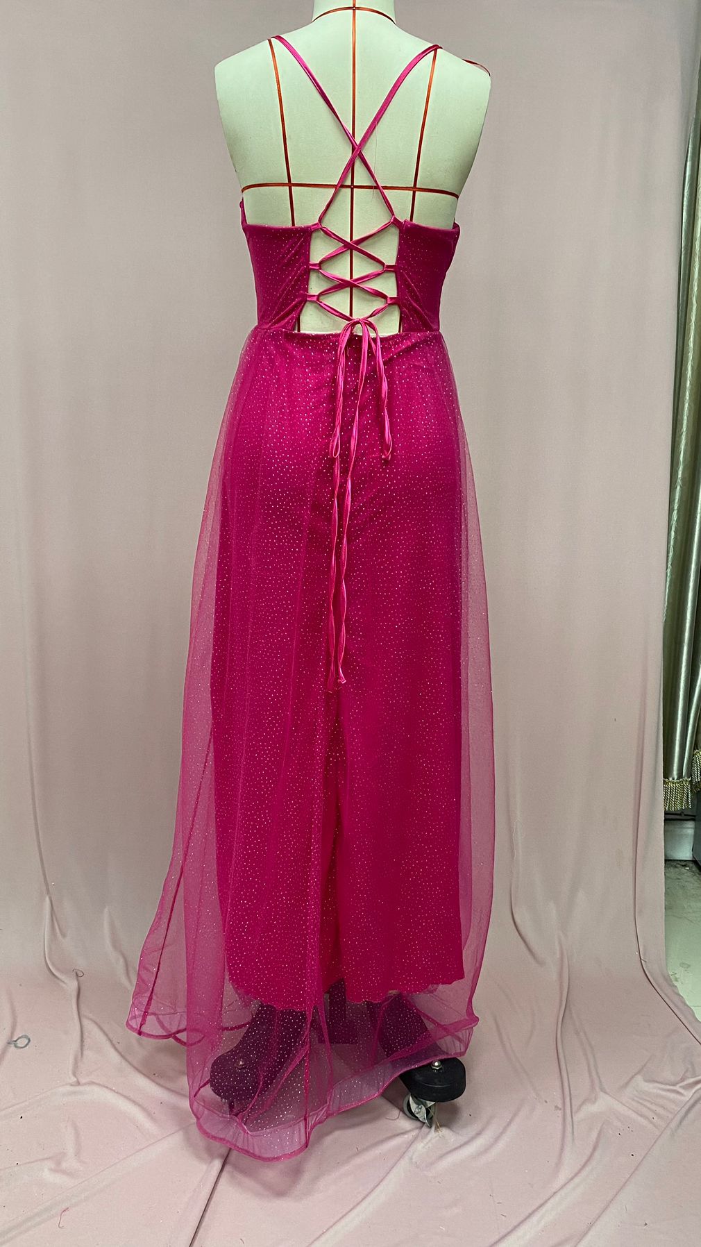 Robe Longue Dorée — À Bretelles