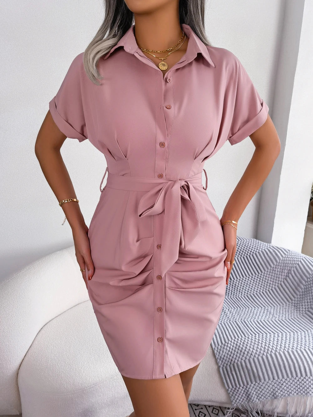 Robe Crayon — Boutonnée à Manches Courtes