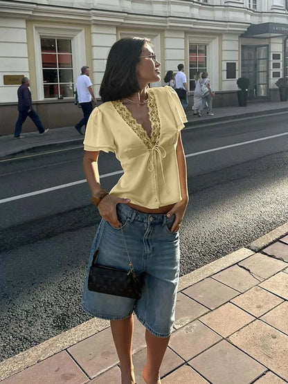 Top Elena — Satiné à Col V