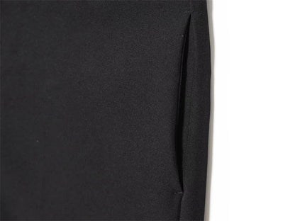 Short Alba — Noir Coupe Courte