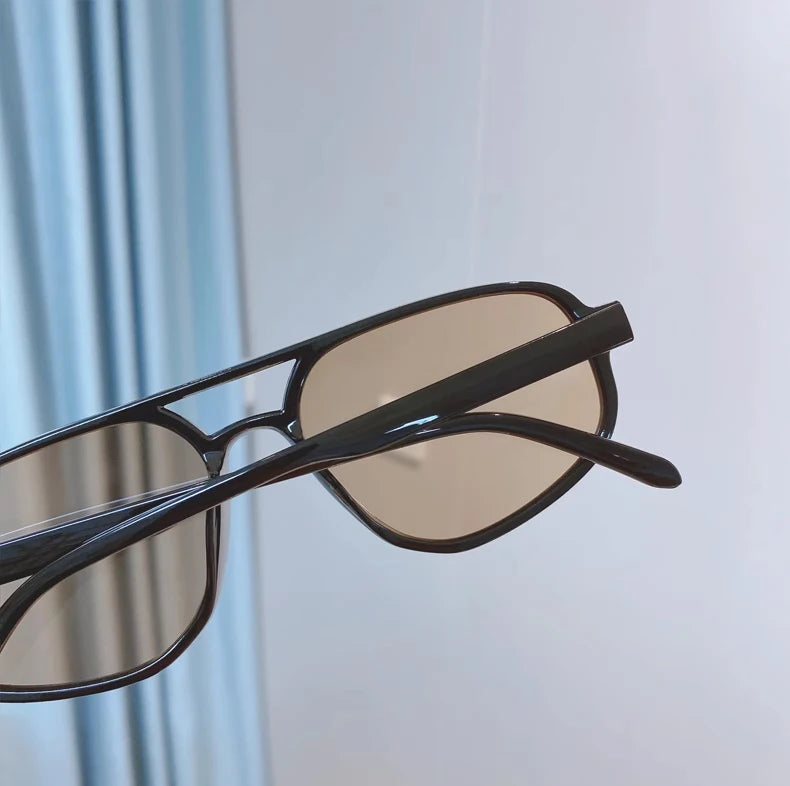 Lunettes de Soleil Carrées — Couleurs Pastel