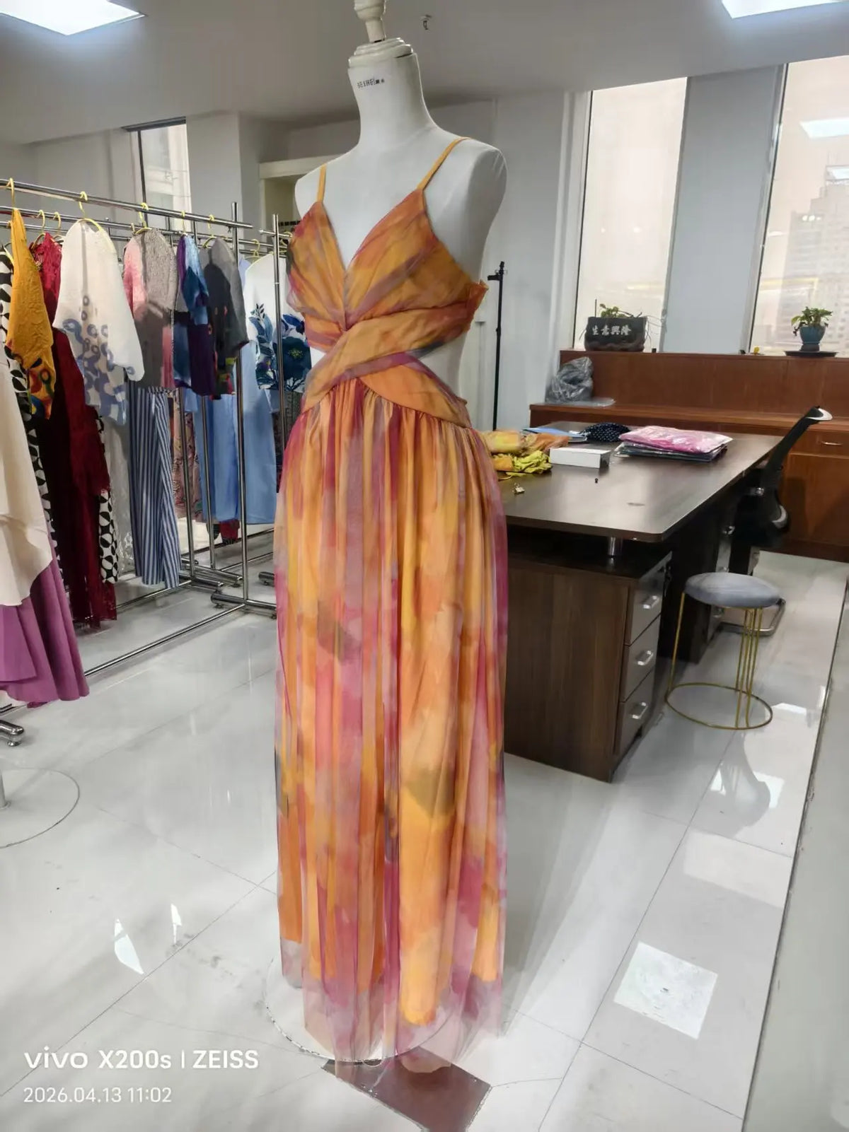 Robe Longue Fleurie en Tulle — Col Licou