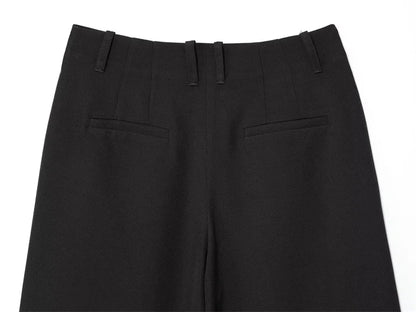 Short Alba — Noir Coupe Courte