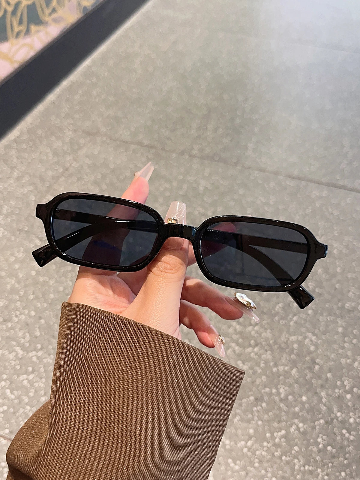 Lunettes Ovales — Petite Monture Décorative