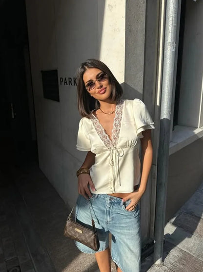 Top Elena — Satiné à Col V