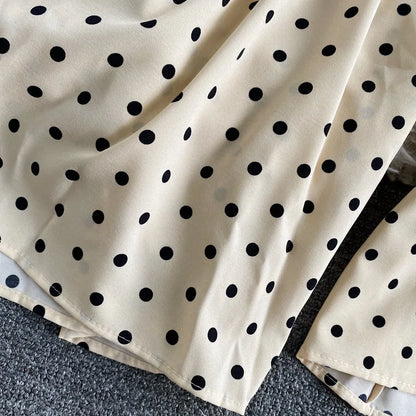 Combinaison Fluide à Pois — Col V